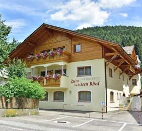 Zimmervermietung Zum Weissen Rössl Sarentino